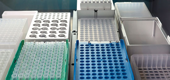 คุณสมบัติของ Vitae 100อัตโนมัติ PCR ปฏิกิริยา settup เวิร์กสเตชัน